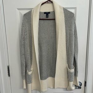 Brand new size small GAP cardigan